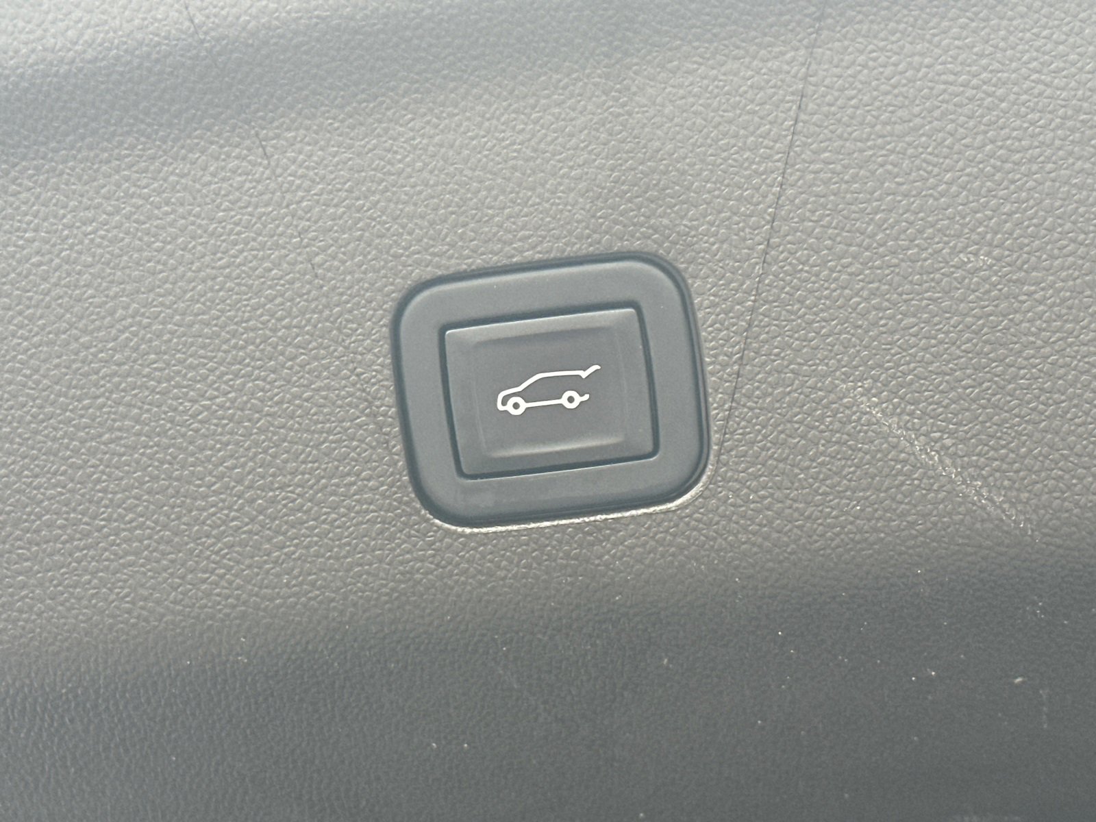 Used 2022 GMC Yukon Denali image 20