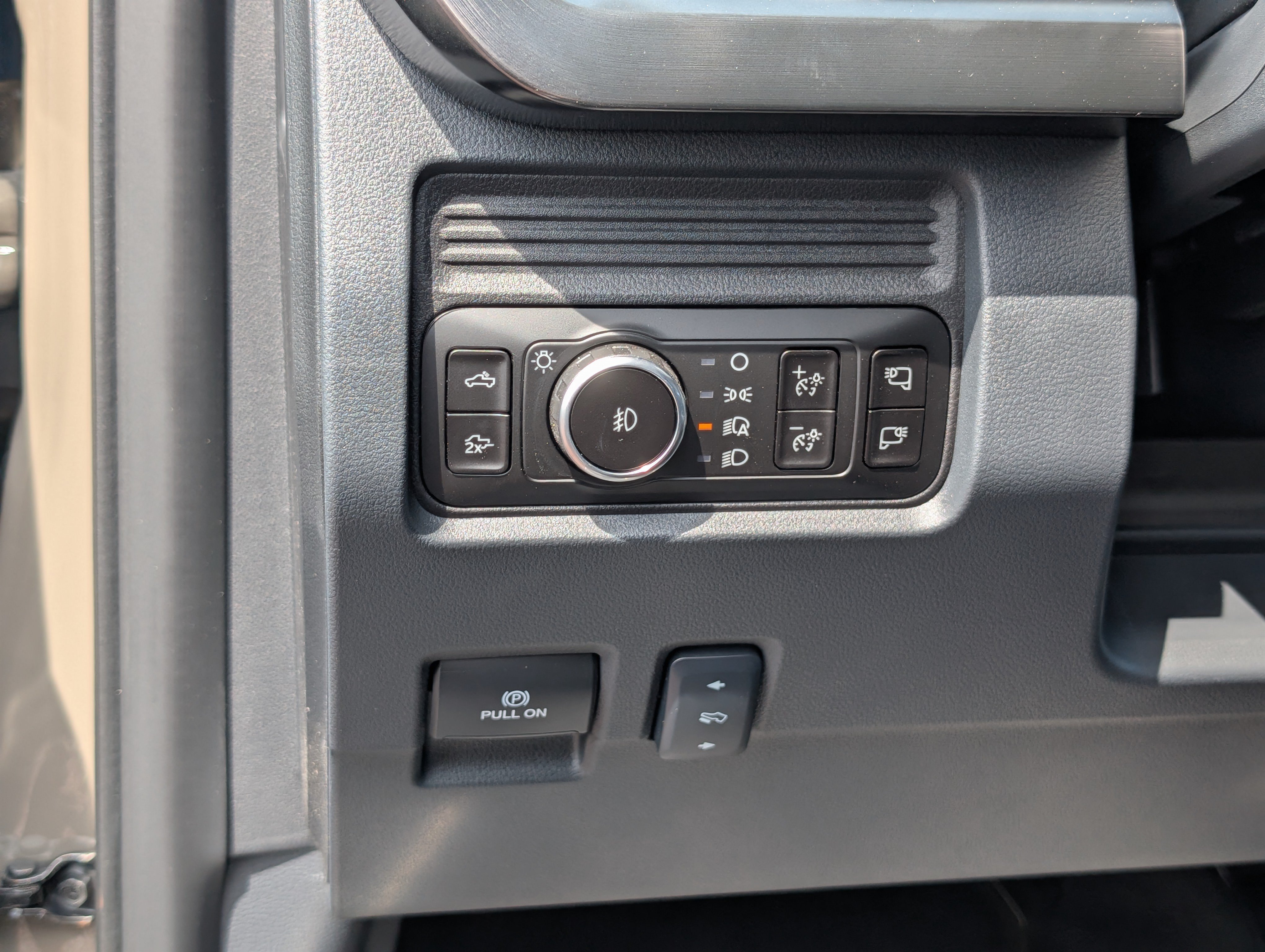 New 2026 Ford F250 Lariat w/ Chrome Package AWD/4WD image 16