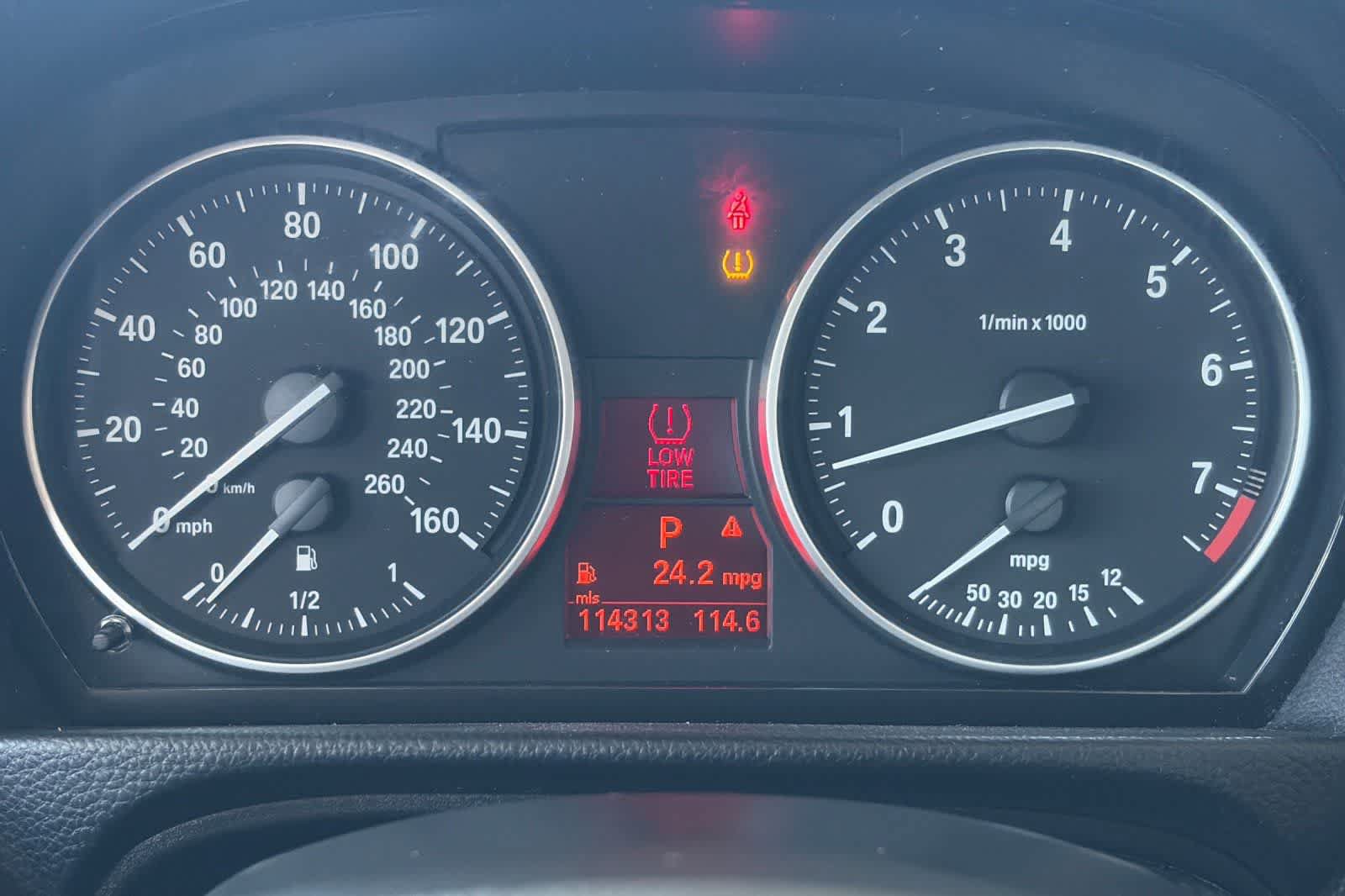 Used 2010 BMW 328i Sedan RWD image 26