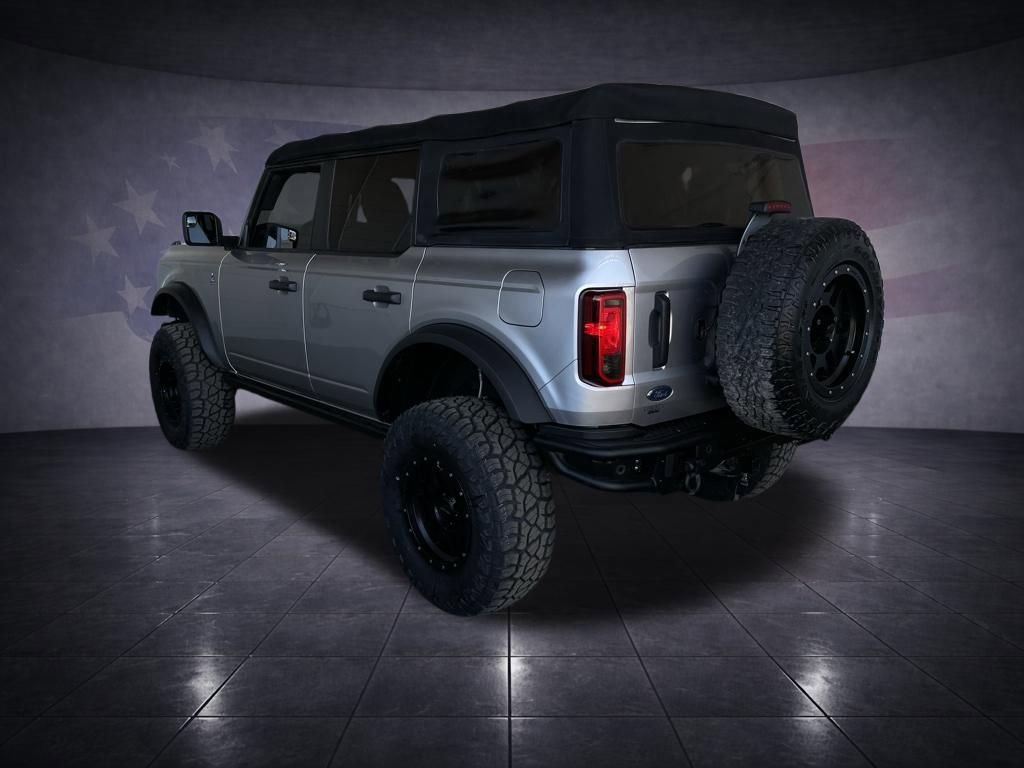 Used 2022 Ford Bronco Black Diamond AWD/4WD image 3