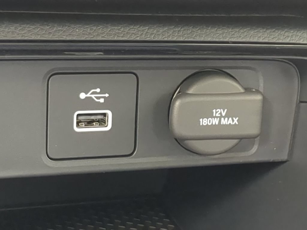 Used 2025 Honda CR-V LX image 23