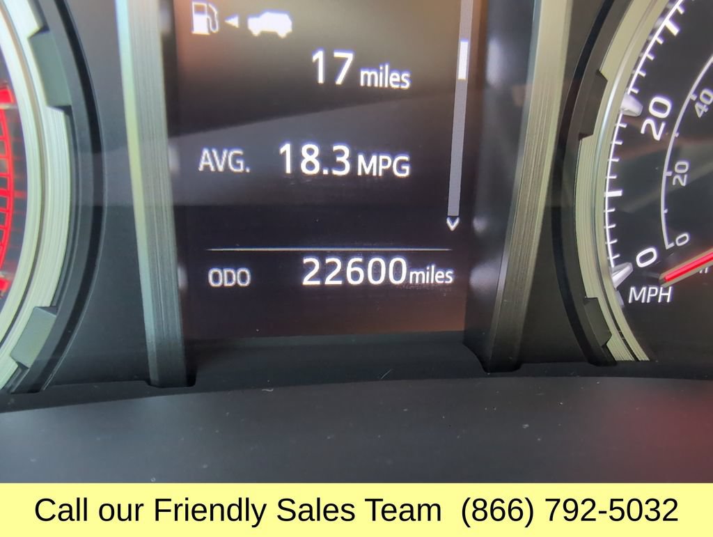Used 2023 Toyota 4Runner TRD Off-Road Premium w/ Moonroof Package AWD/4WD image 18