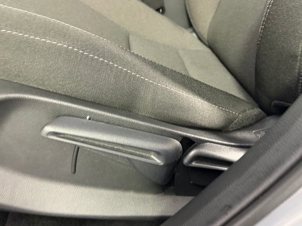 Used 2026 Honda CR-V LX image 21