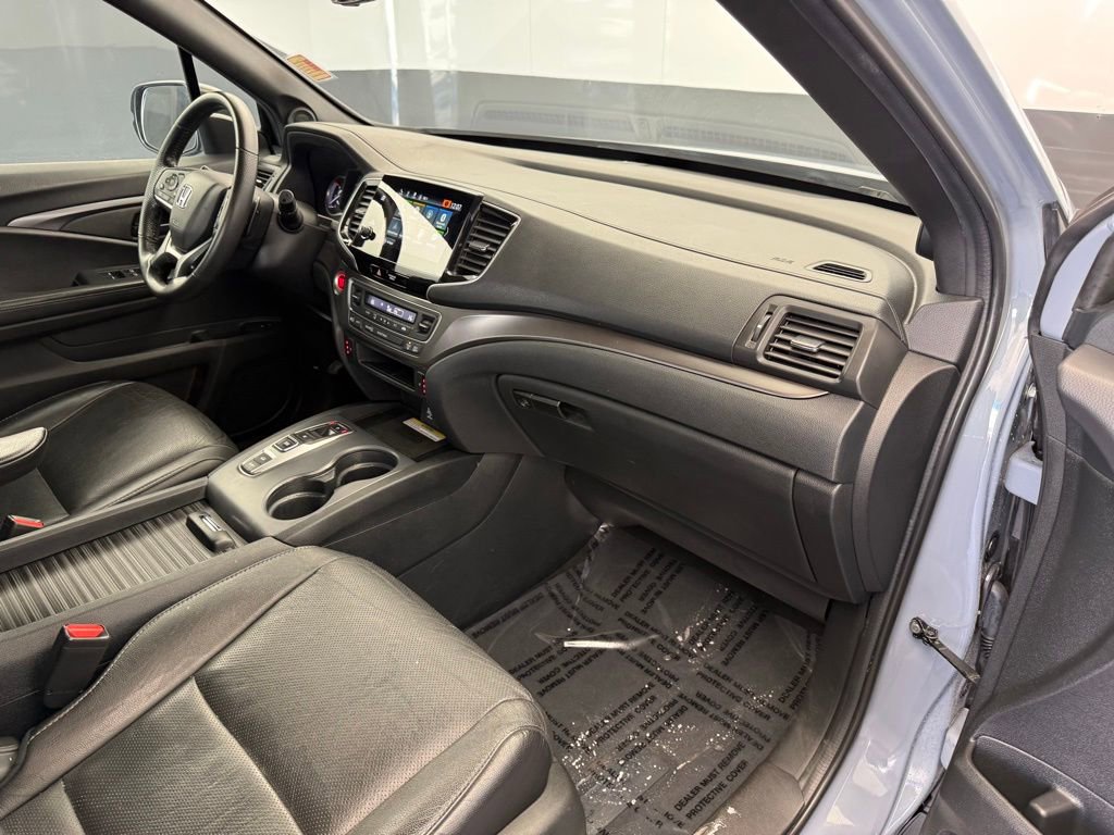 Used 2023 Honda Passport EX-L image 49