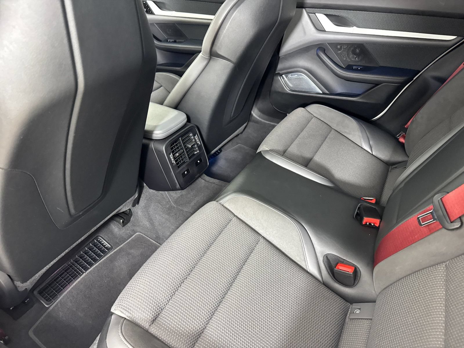 Certified 2021 Porsche Taycan Turbo AWD/4WD image 13