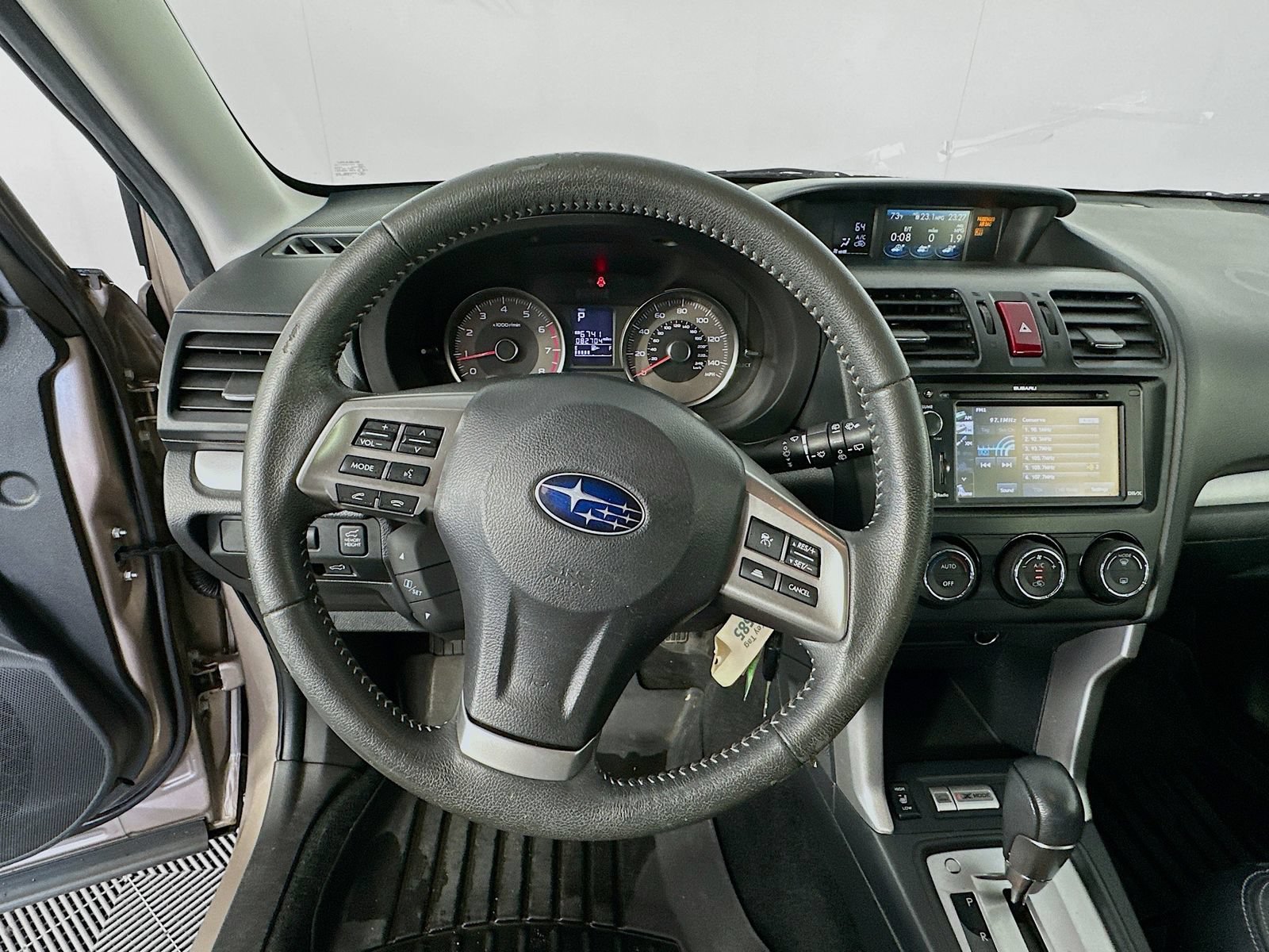 Used 2015 Subaru Forester 2.5i Limited AWD/4WD image 11
