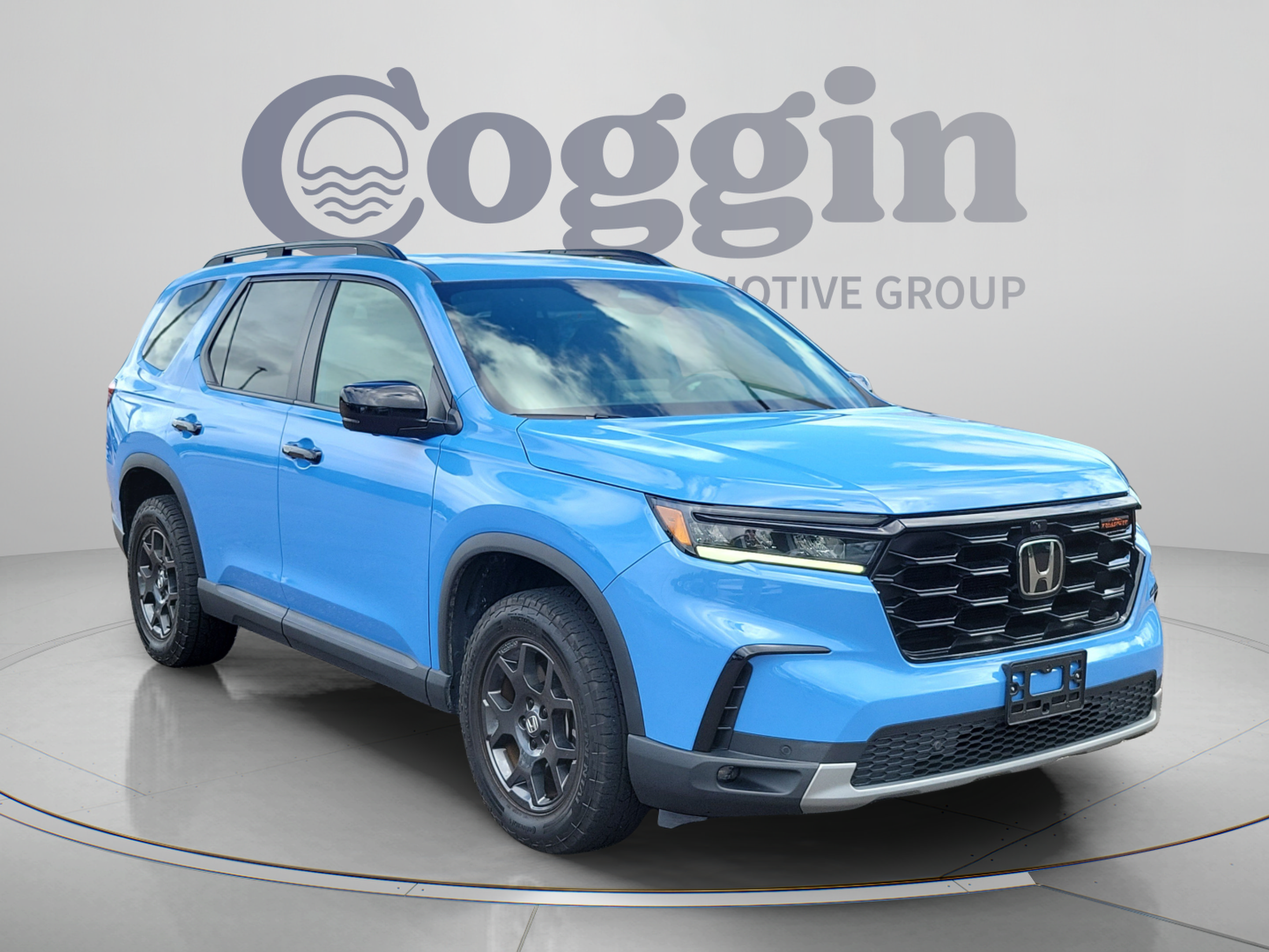 Used 2024 Honda Pilot TrailSport image 7