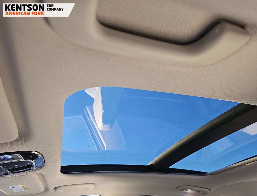 Used 2025 Hyundai Sonata Limited image 12