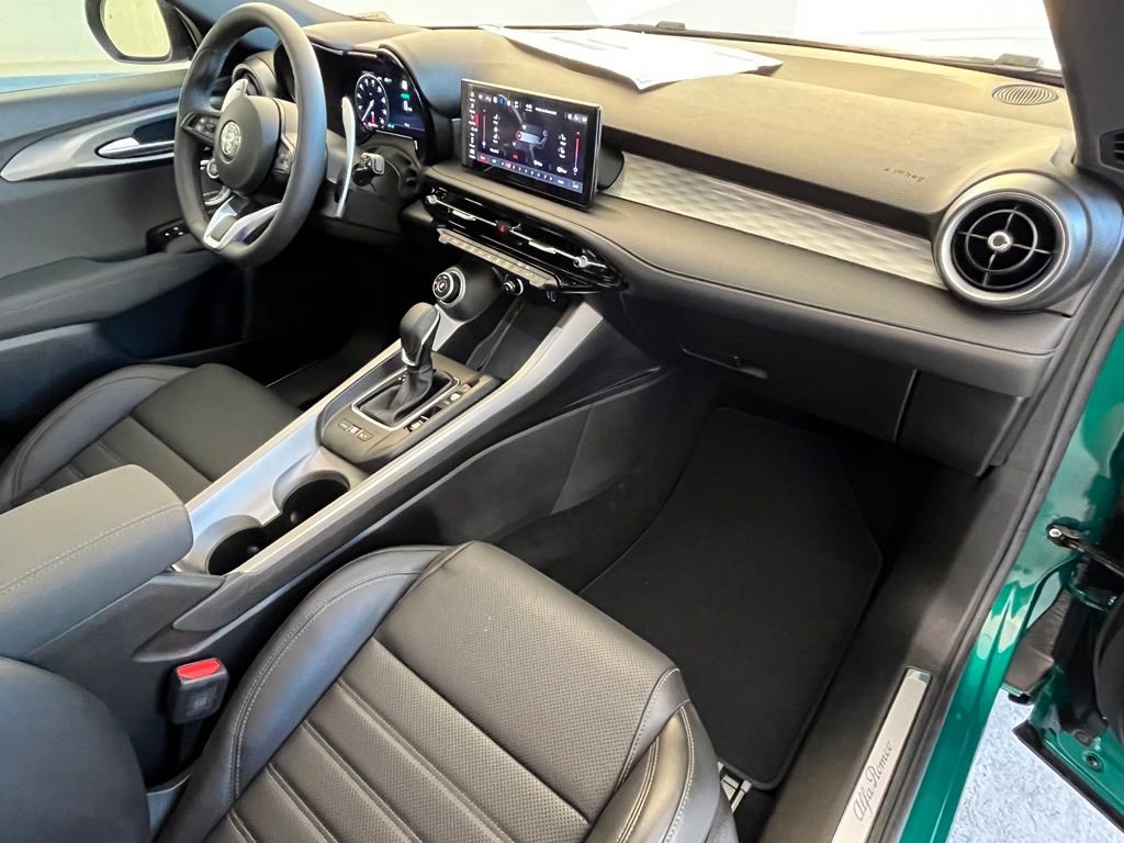 New 2024 Alfa Romeo Tonale Veloce image 24