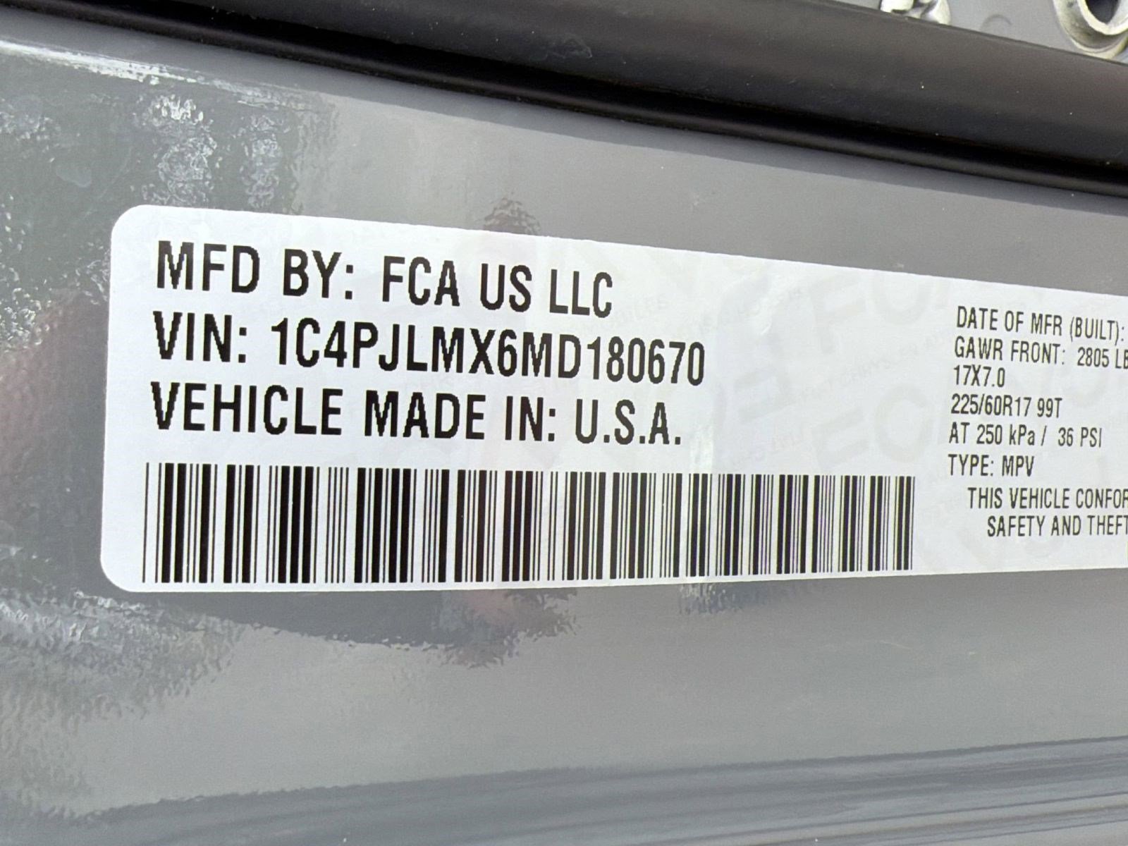 Used 2021 Jeep Cherokee Latitude Lux w/ Comfort/Convenience Group FWD image 20