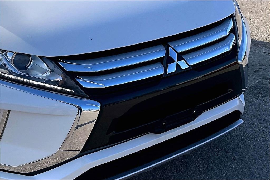 Used 2020 Mitsubishi Eclipse Cross SE image 29