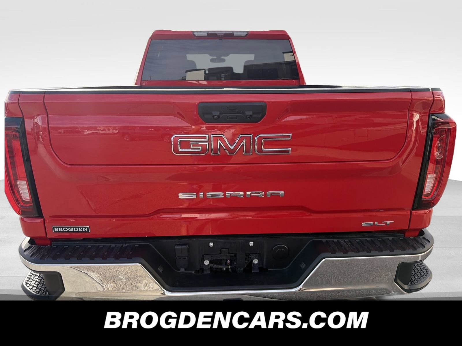 Used 2022 GMC Sierra 2500 SLT w/ Gooseneck/5TH Wheel Package image 7