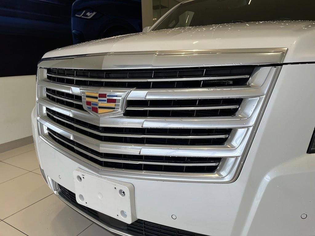 Used 2019 Cadillac Escalade Platinum AWD/4WD image 10