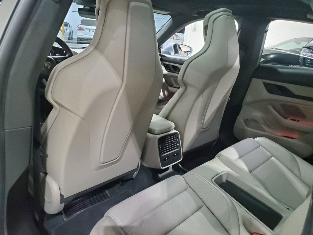 Used 2020 Porsche Taycan Turbo image 25