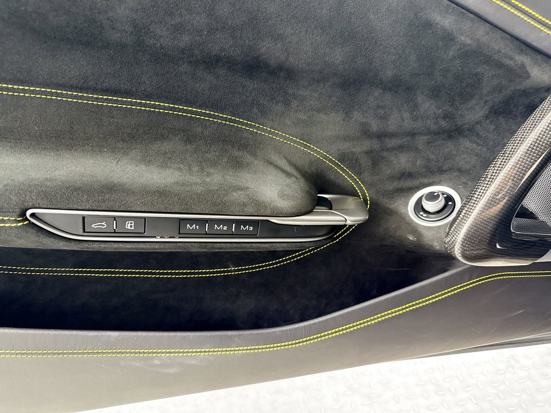 Certified 2019 Ferrari GTC4Lusso T RWD image 16