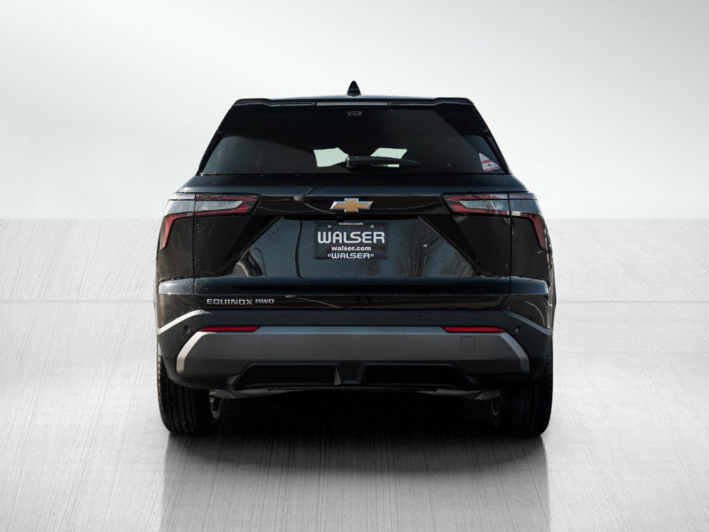 New 2026 Chevrolet Equinox LT w/ Convenience Package II AWD/4WD image 5