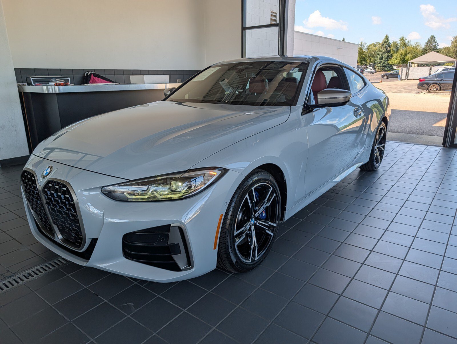 Certified 2023 BMW 440i xDrive Coupe w/ Premium Package AWD/4WD image 7