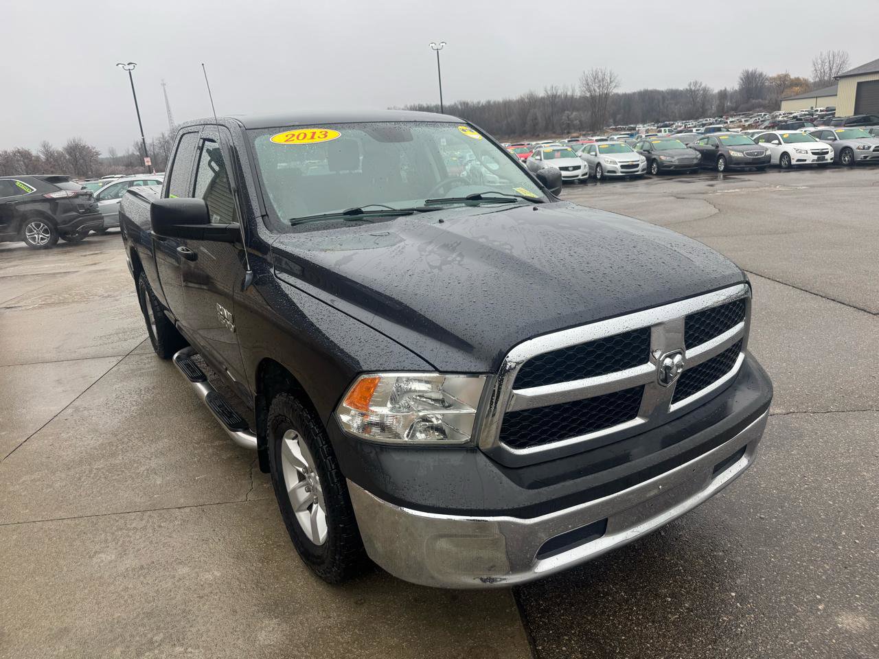 Used 2013 RAM 1500 ST w/ SXT Appearance Group AWD/4WD image 3