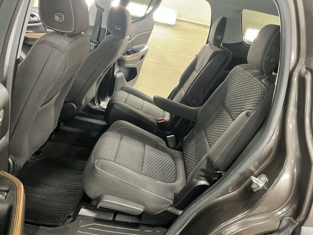 Used 2019 GMC Acadia SLE w/ Driver Alert Package I image 13
