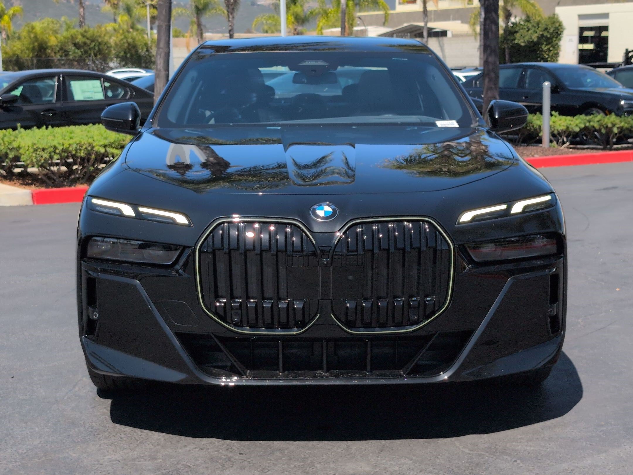 Used 2026 BMW 740i w/ Premium Package RWD image 3