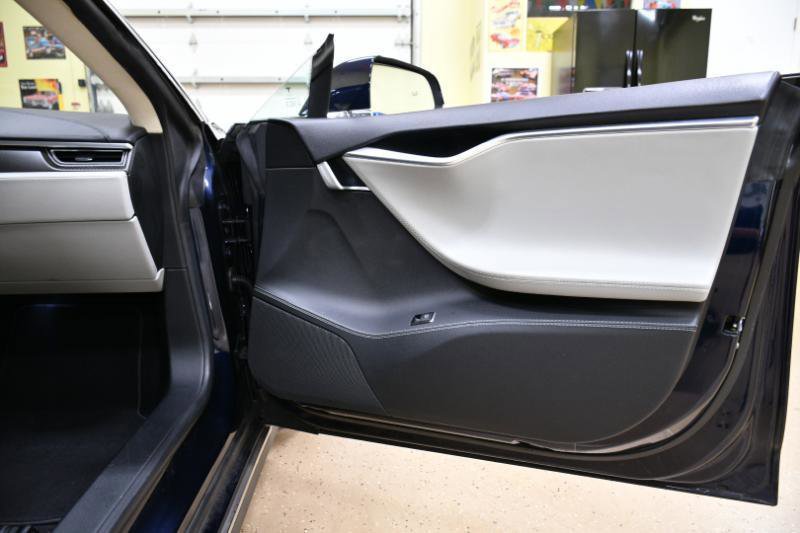 Used 2014 Tesla Model S P85D image 41