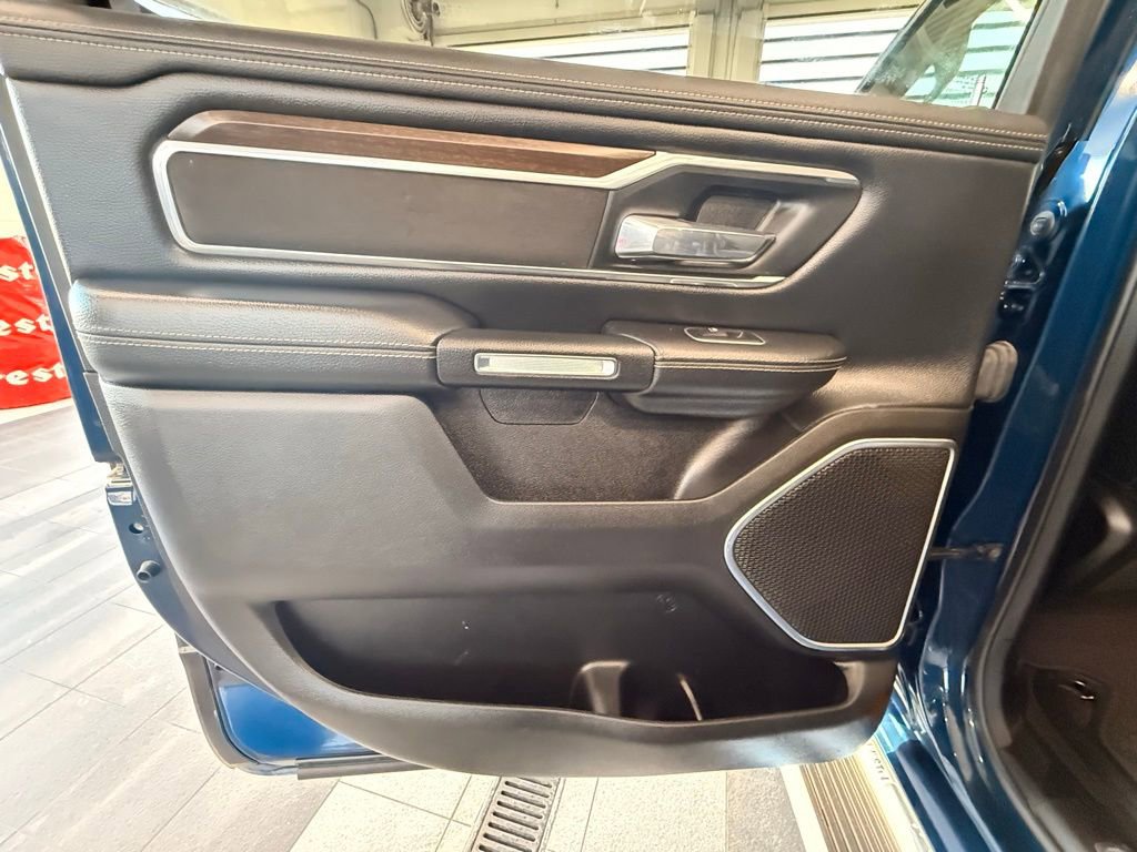 Used 2022 RAM 1500 Laramie AWD/4WD image 35