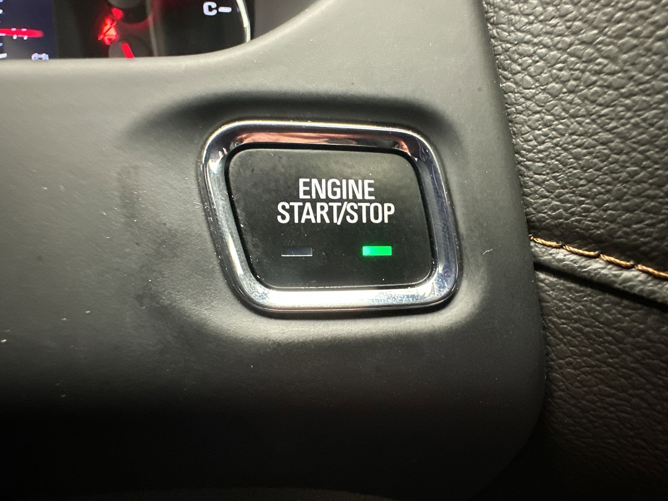 Certified 2023 GMC Acadia AT4 w/ Technology Package AWD/4WD image 25