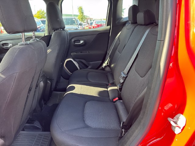Used 2016 Jeep Renegade Sport w/ Power & Air Group AWD/4WD image 25
