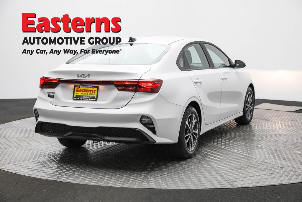 Used 2024 Kia Forte LXS image 5