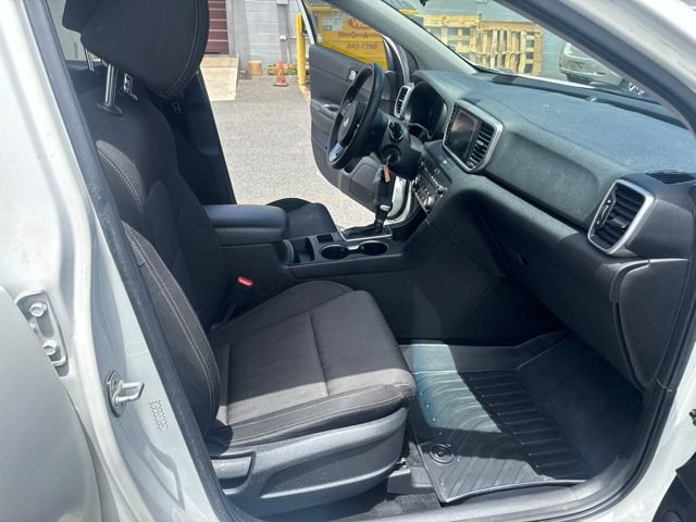 Used 2020 Kia Sportage LX FWD image 14