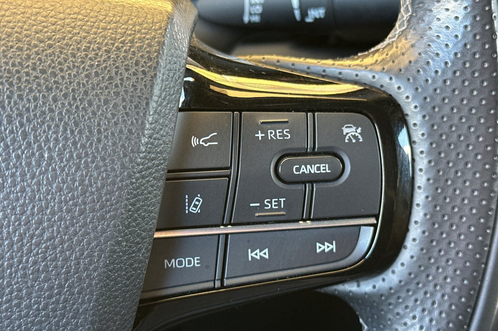 Certified 2023 Toyota Mirai w/ Advanced Technology Package RWD image 30