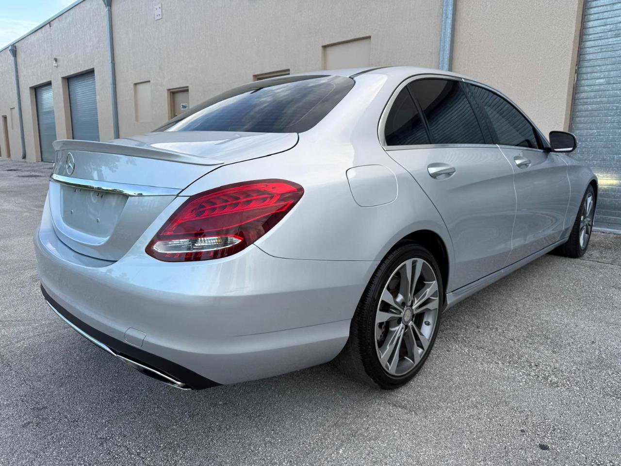 Used 2016 Mercedes-Benz C 300 Sedan image 2