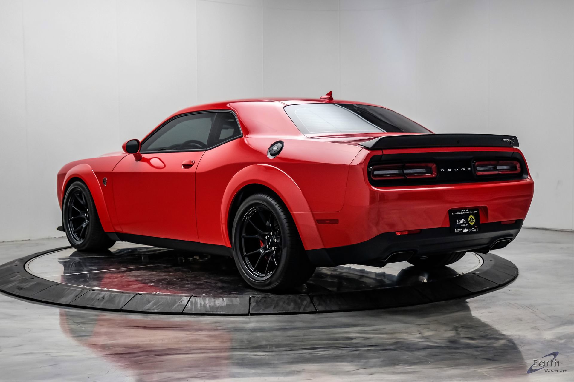 Used 2021 Dodge Challenger SRT Hellcat Redeye RWD image 12