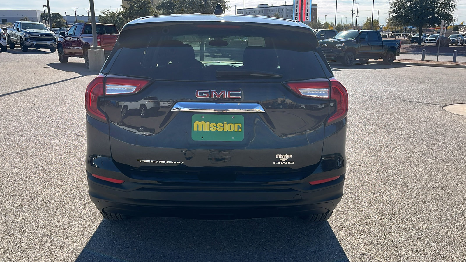 Certified 2024 GMC Terrain SLE image 7