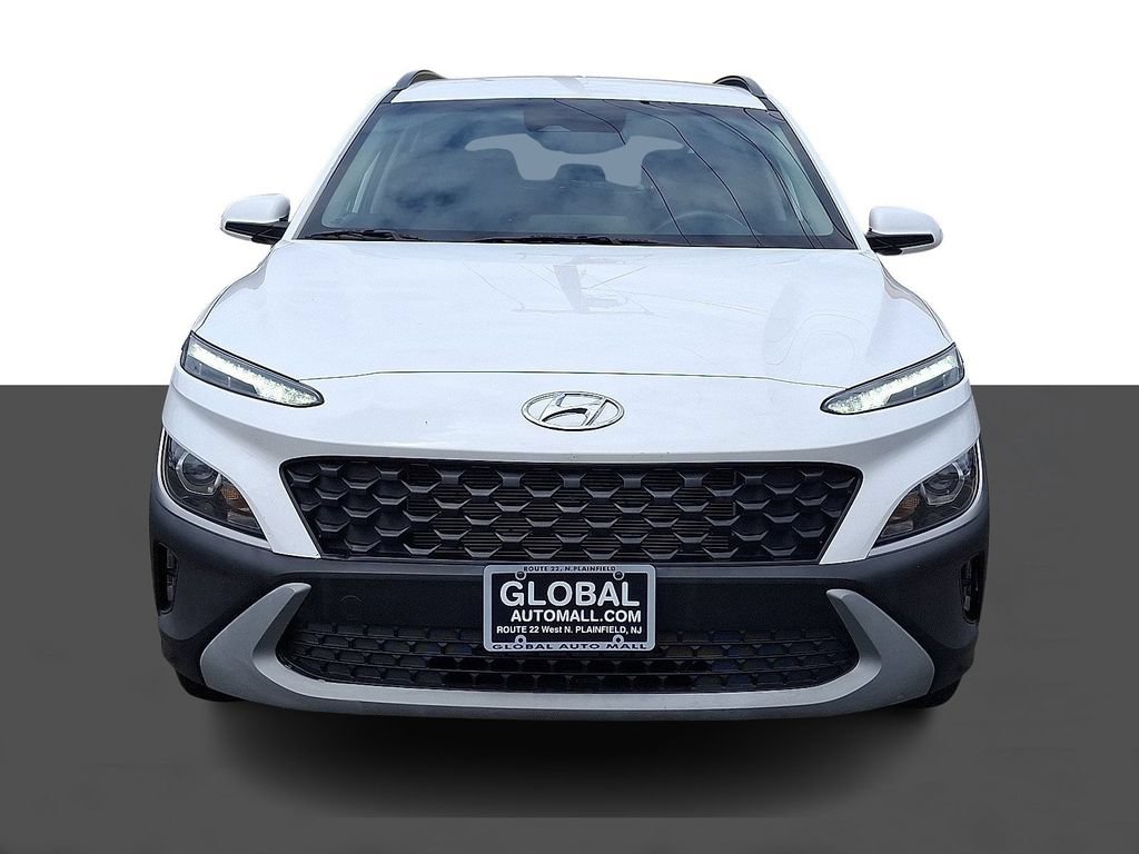 Used 2023 Hyundai Kona SEL AWD/4WD image 2