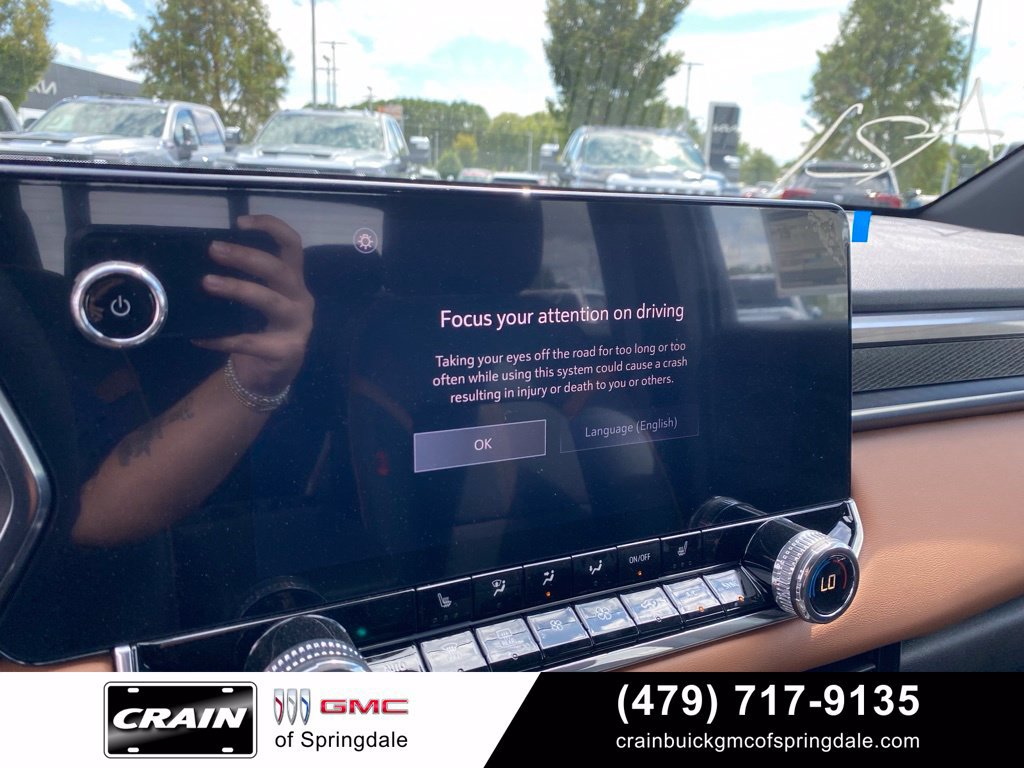 New 2026 GMC Canyon AT4 w/ Technology Plus Package AWD/4WD image 20