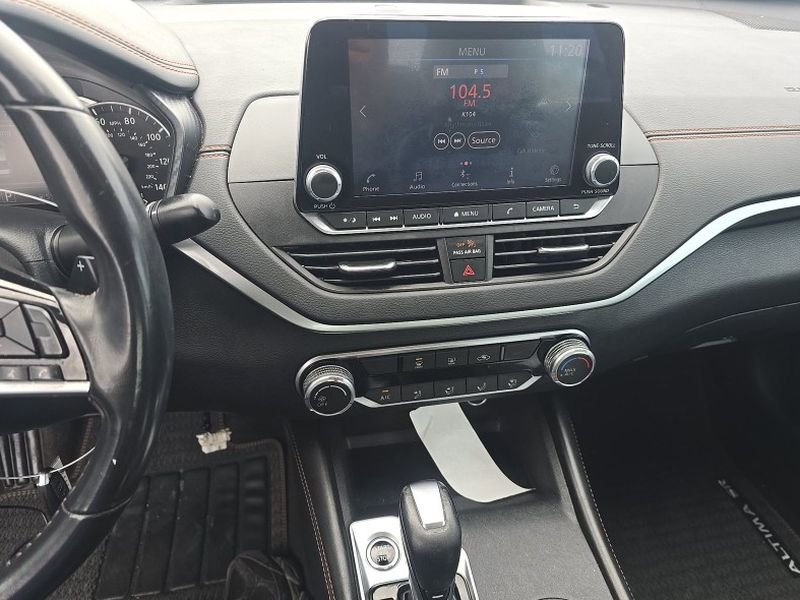 Used 2021 Nissan Altima 2.5 SR FWD image 25