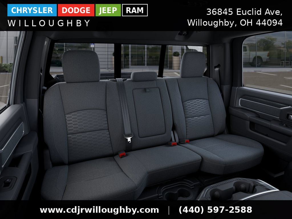 New 2026 RAM 2500 Big Horn AWD/4WD image 18