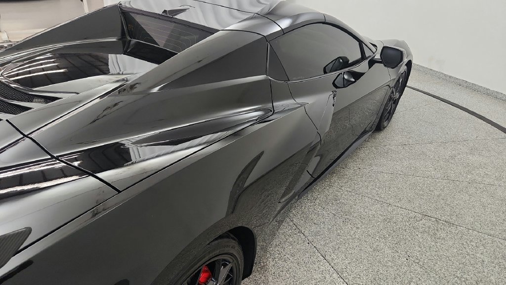 Used 2022 Chevrolet Corvette Stingray Premium Conv w/ Z51 Performance Package RWD image 38