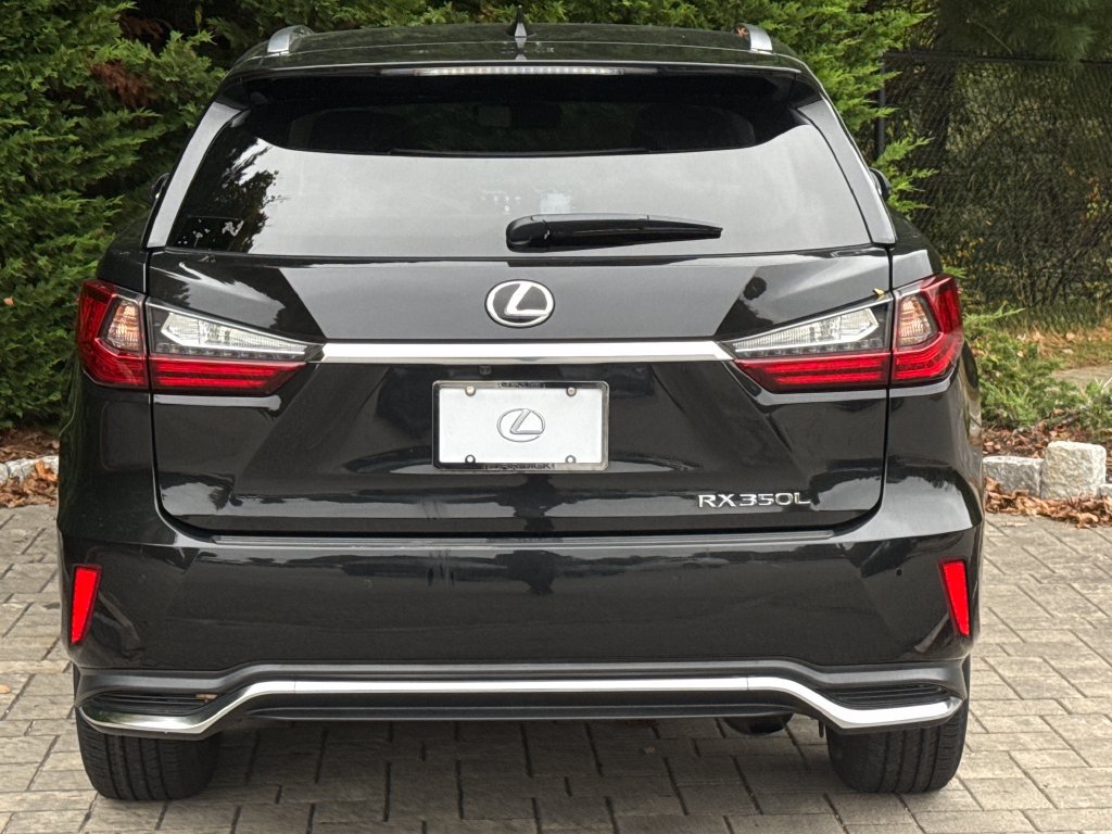 Used 2022 Lexus RX 350L Premium w/ Premium Package AWD/4WD image 6