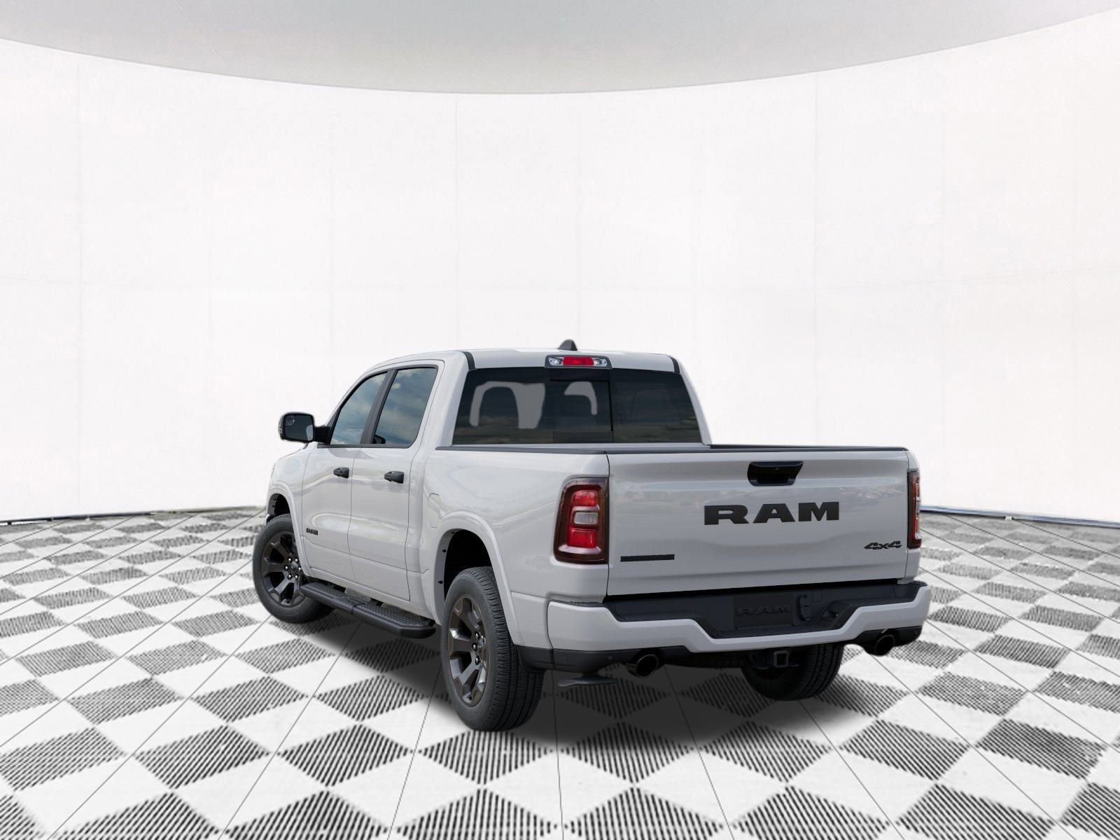 New 2026 RAM 1500 4x4 Crew Cab image 4