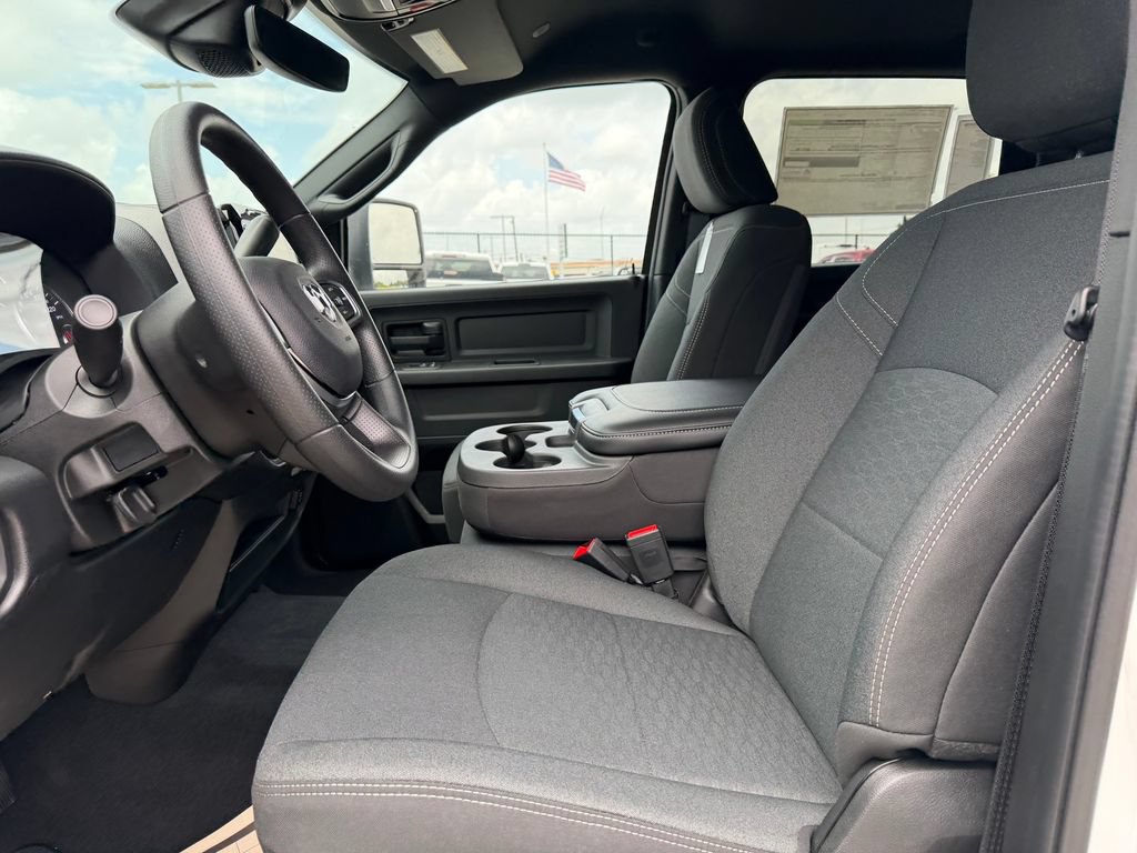 New 2026 RAM 2500 Tradesman AWD/4WD image 12