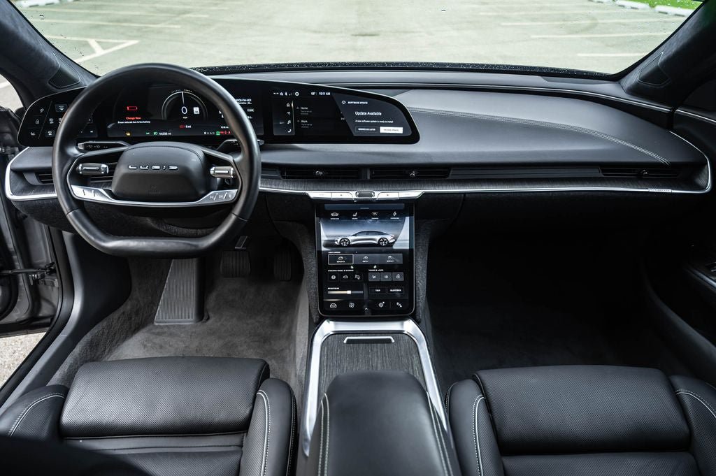 Used 2025 Lucid Air Touring AWD/4WD image 18