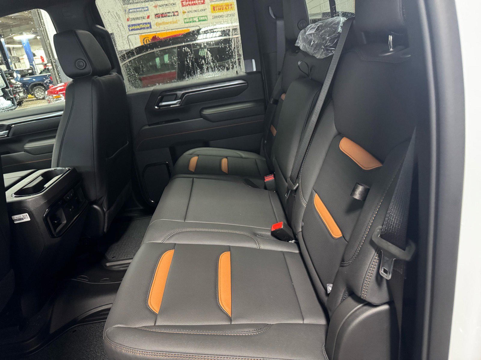 New 2026 GMC Sierra 2500 AT4 w/ AT4 Premium Plus Package image 10