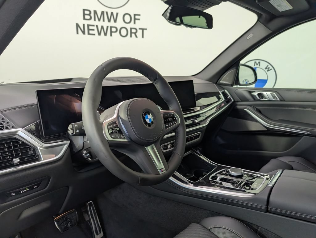 New 2026 BMW X5 xDrive40i w/ M Sport Package AWD/4WD image 11
