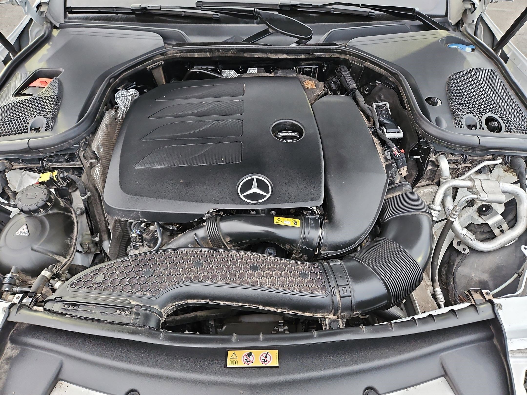 Used 2022 Mercedes-Benz E 350 4MATIC Sedan image 36