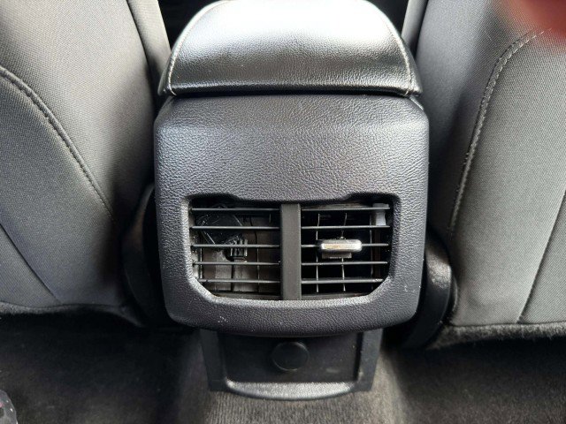 Used 2020 Ford Fusion SE image 34