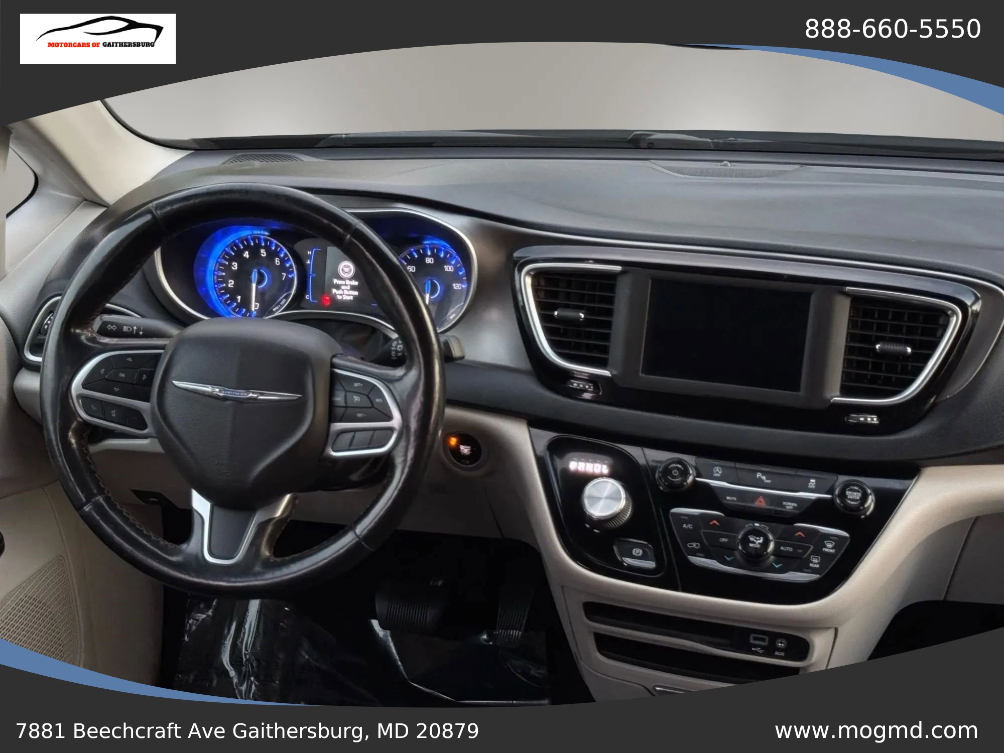 Used 2020 Chrysler Pacifica Touring-L image 35