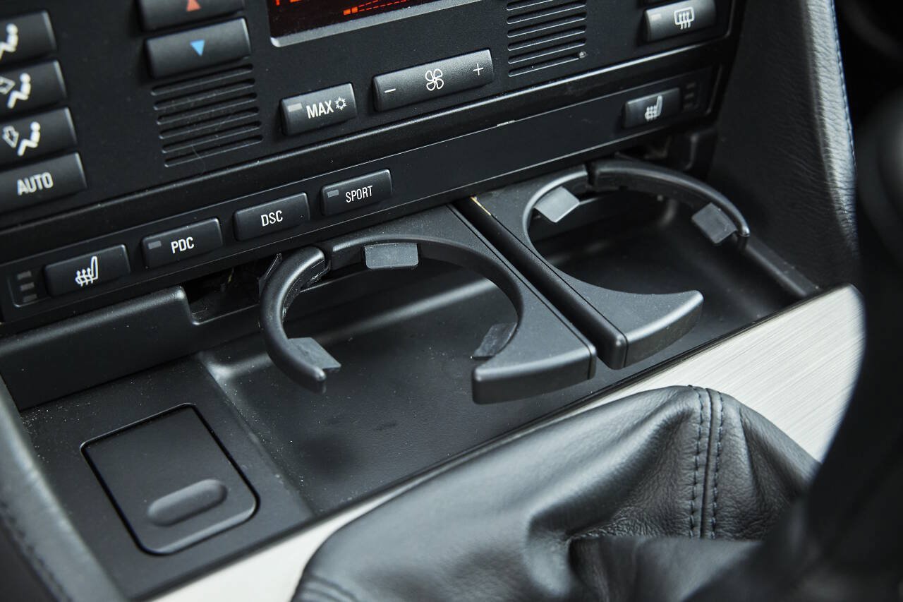 Used 2002 BMW M5 RWD image 48