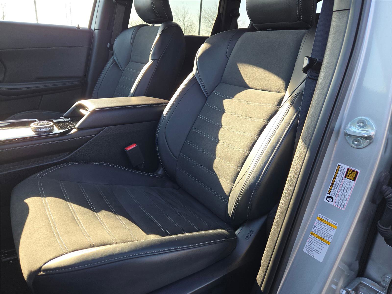 Used 2025 Mitsubishi Outlander SEL image 29